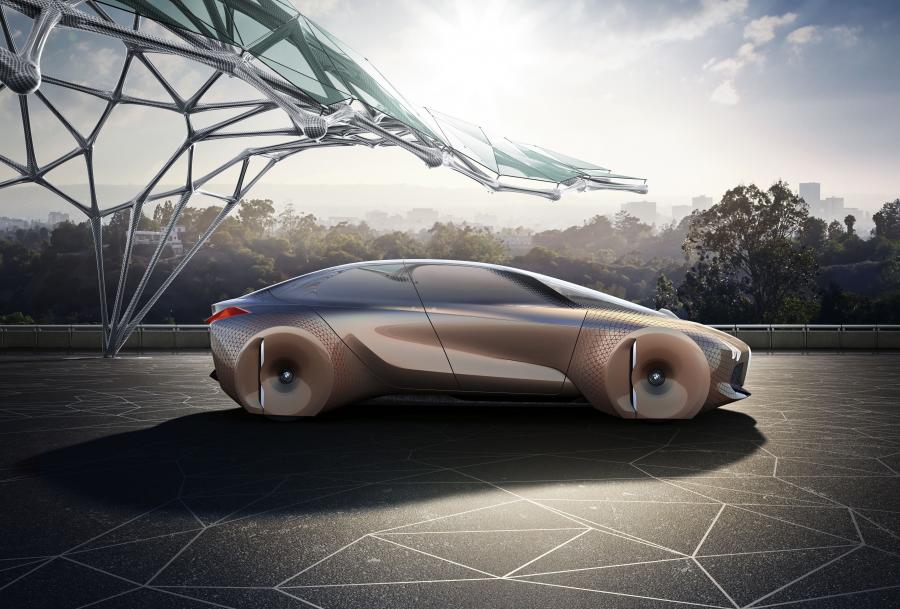  BMW Vision Next 100 2016 года  (фото 17 из 157)